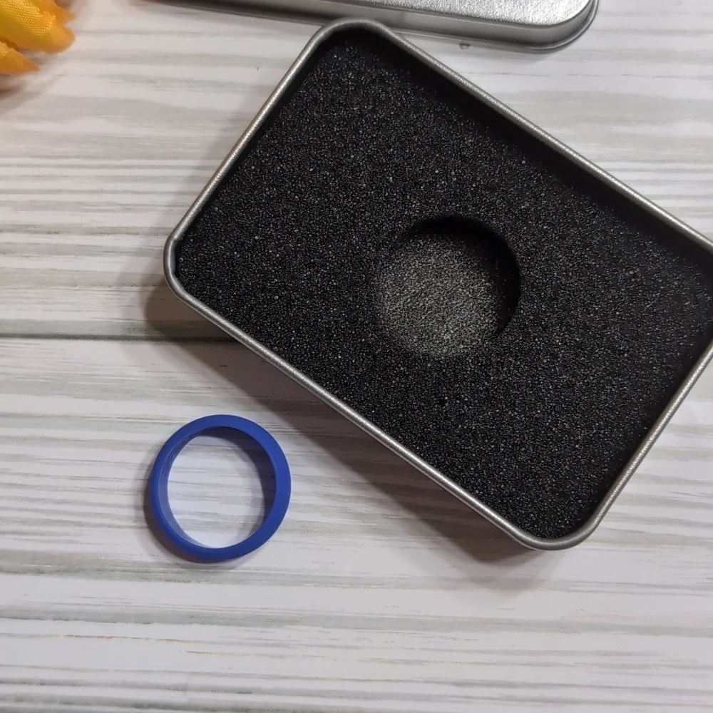 Silicone Wedding Ring in Blue Size 12 NWT